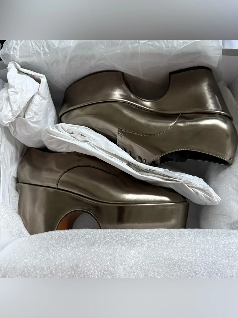 Robert Clergerie Metallic Bronze Platform Oxford